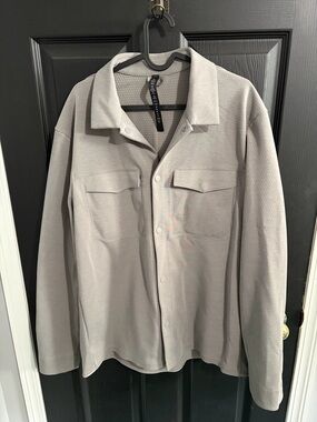 lululemon athletica Men's Lightweight Shirt Jacket - Light Gray